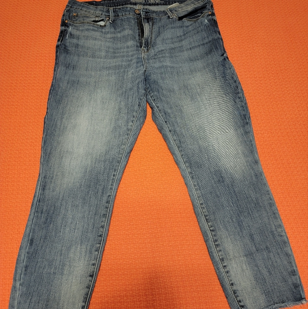 Signature by Levi Strauss High Rise Skinny Jeans